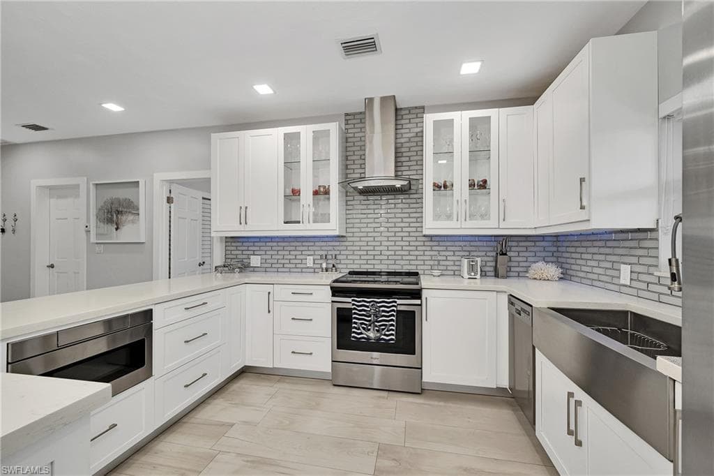 141 El Capitan DR, ISLAMORADA FL 33036-11