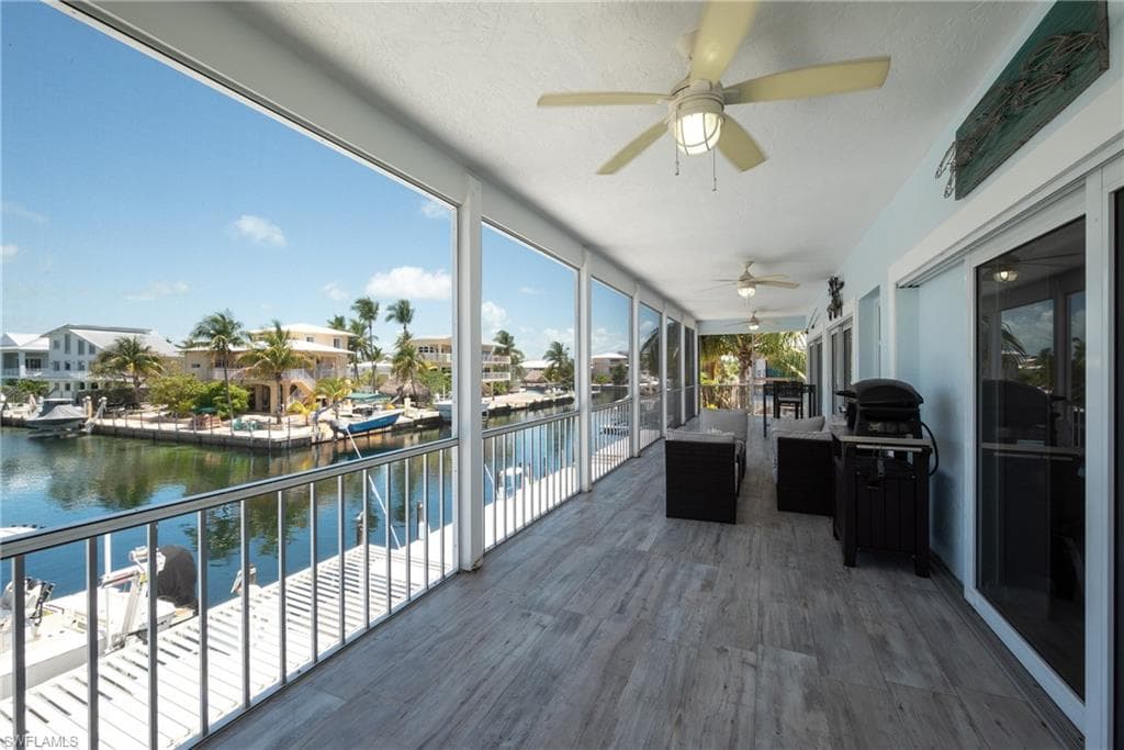 141 El Capitan DR, ISLAMORADA FL 33036-25