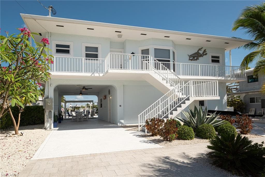 141 El Capitan DR, ISLAMORADA FL 33036-6