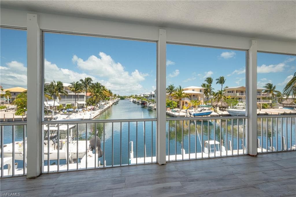 141 El Capitan DR, ISLAMORADA FL 33036-23