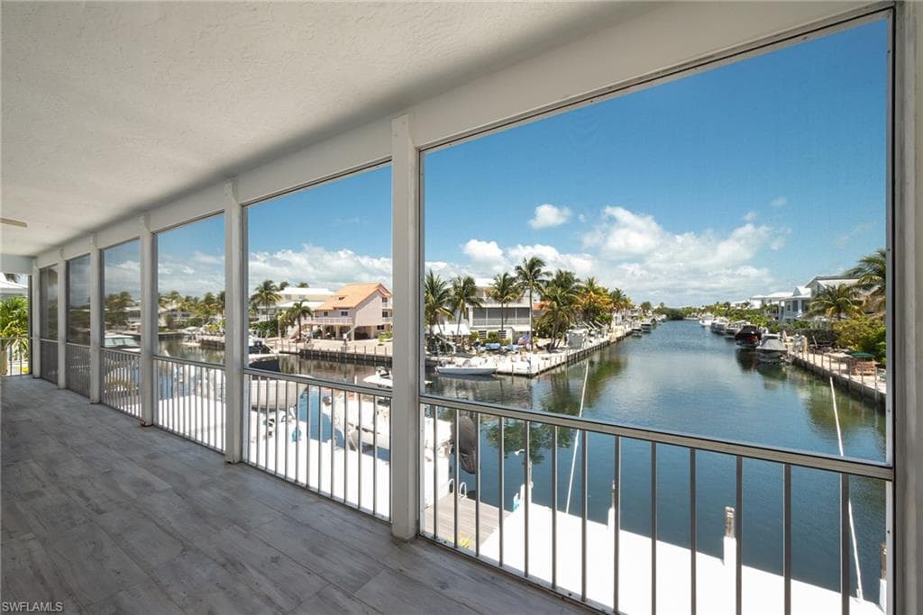 141 El Capitan DR, ISLAMORADA FL 33036-24