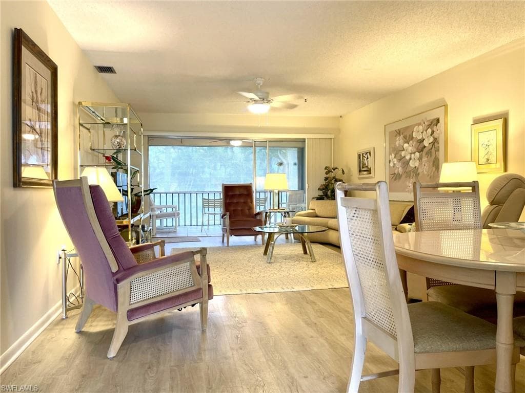 325 Charlemagne BLVD # B207, NAPLES FL 34112-8