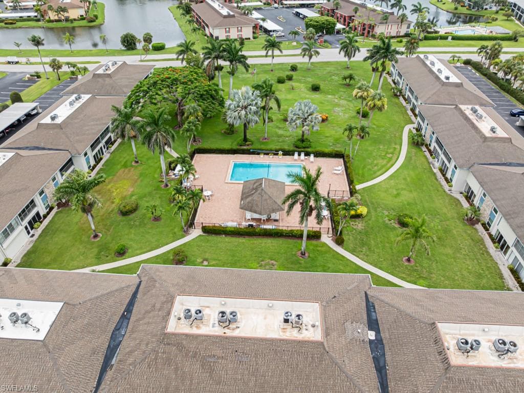 325 Charlemagne BLVD # B207, NAPLES FL 34112-20