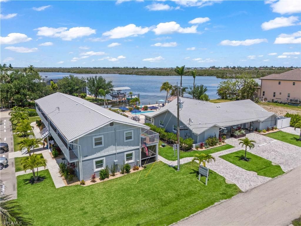 12200/12210 Shoreview DR, CAPE CORAL FL 33993-5