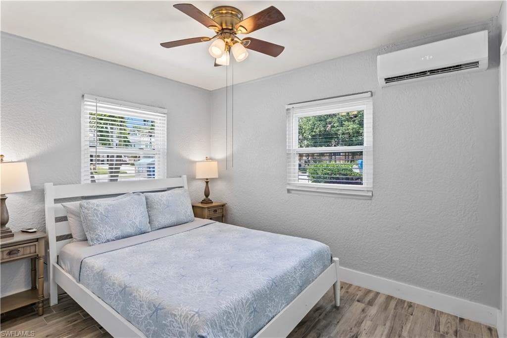 12200/12210 Shoreview DR, CAPE CORAL FL 33993-41