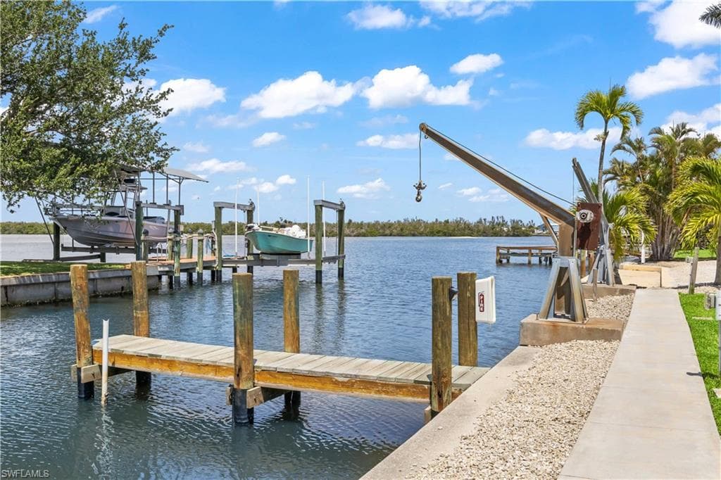 12200/12210 Shoreview DR, CAPE CORAL FL 33993-16