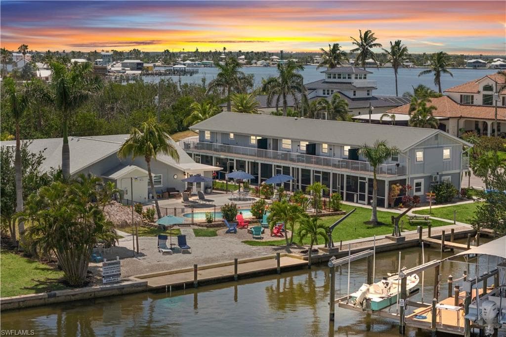 12200/12210 Shoreview DR, CAPE CORAL FL 33993-2