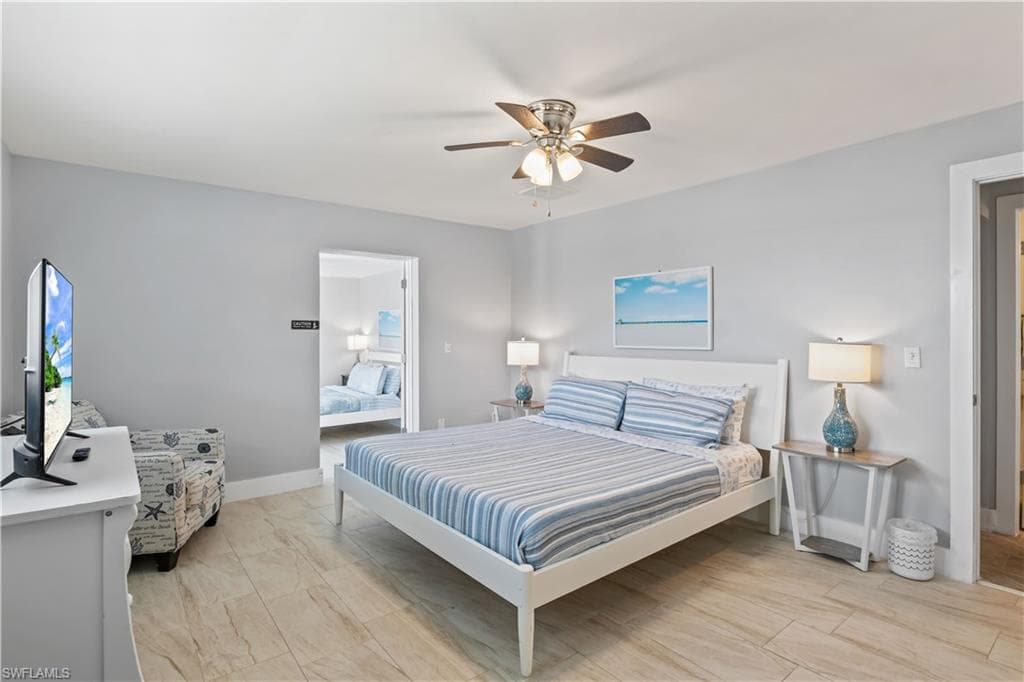 12200/12210 Shoreview DR, CAPE CORAL FL 33993-37