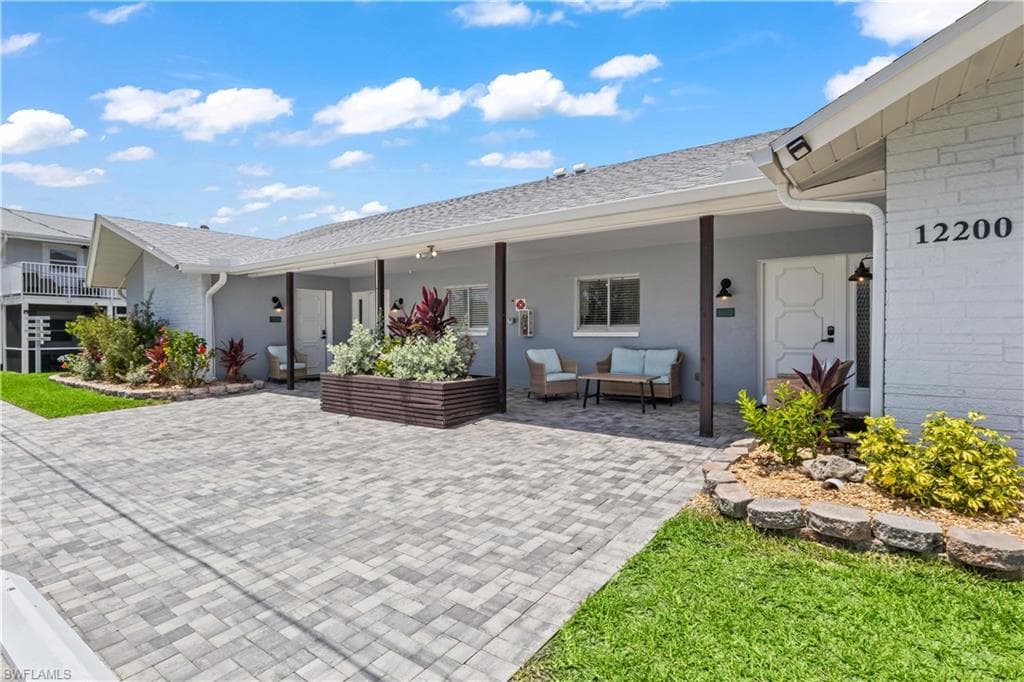 12200/12210 Shoreview DR, CAPE CORAL FL 33993-10