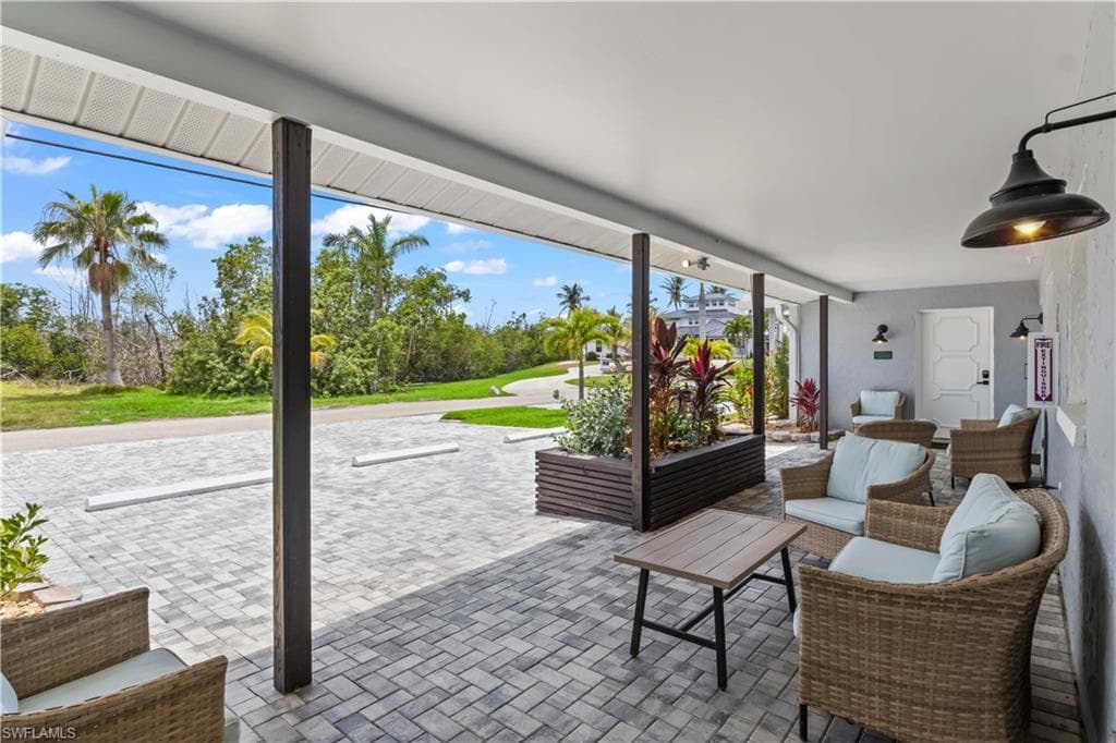 12200/12210 Shoreview DR, CAPE CORAL FL 33993-28