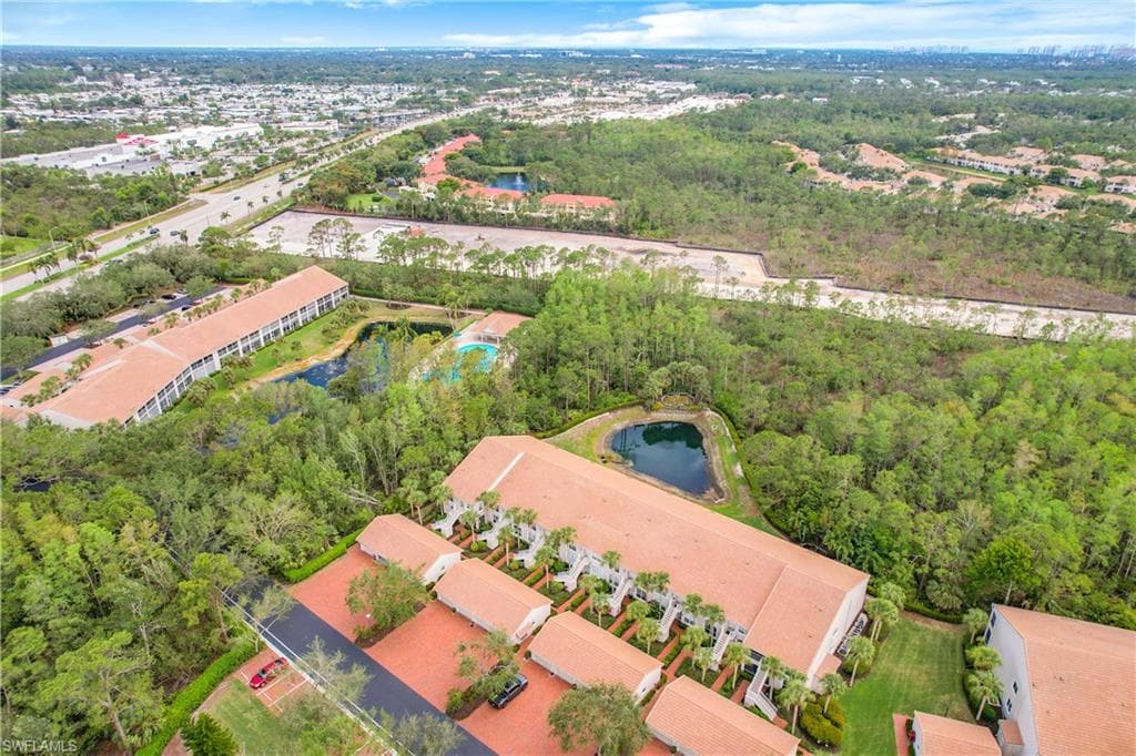 14530 Red Fox RUN # 215, NAPLES FL 34110-25