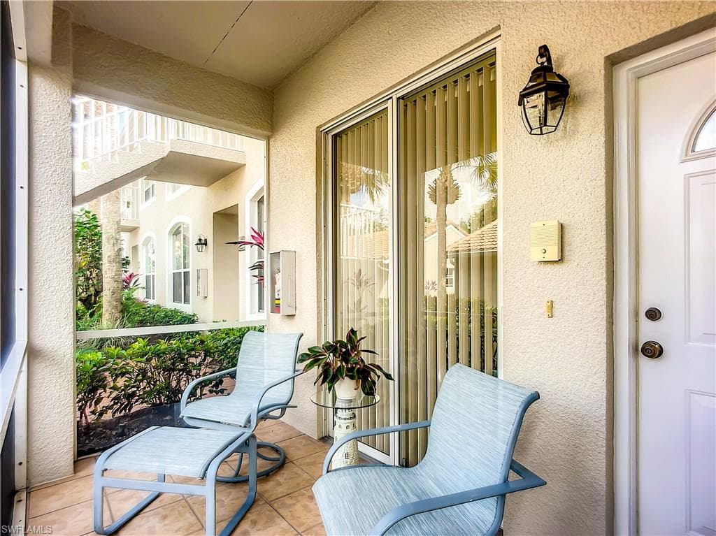 14530 Red Fox RUN # 215, NAPLES FL 34110-21