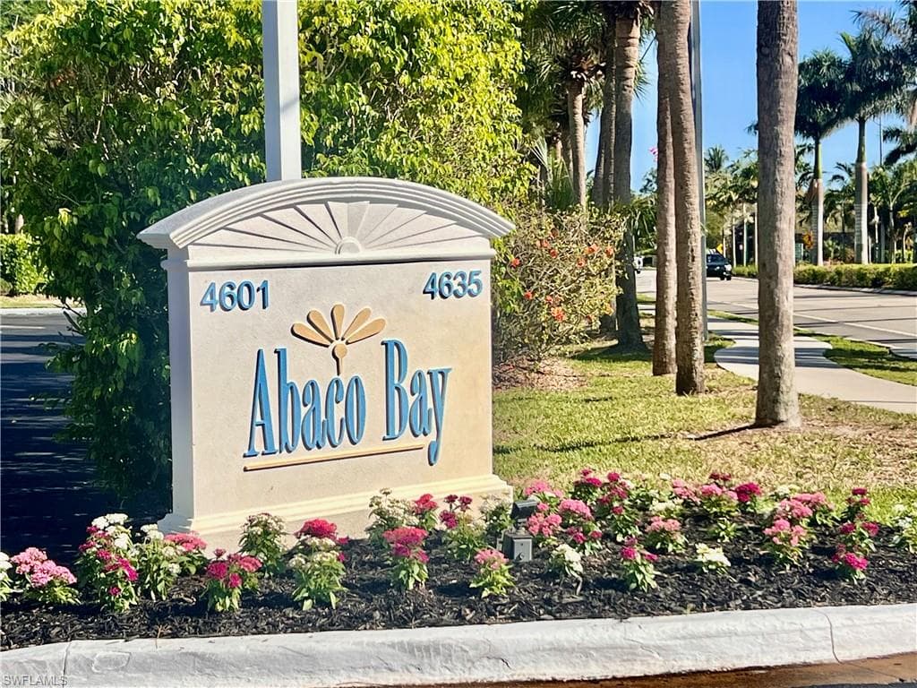 4601 Bayshore DR # A1, NAPLES FL 34112-12