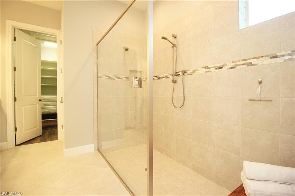 9456 Montelanico LOOP, NAPLES FL 34119-17