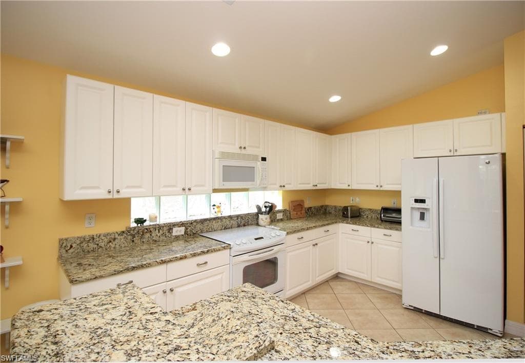 2322 Butterfly Palm DR, NAPLES FL 34119-5