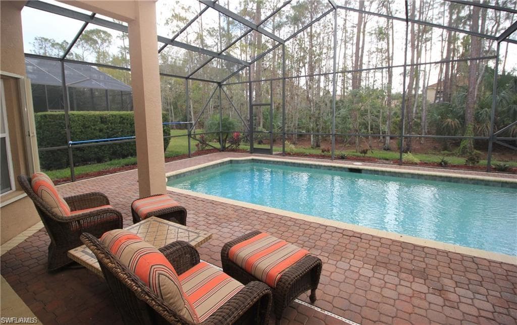 2322 Butterfly Palm DR, NAPLES FL 34119-19