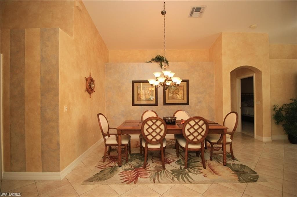 2322 Butterfly Palm DR, NAPLES FL 34119-3