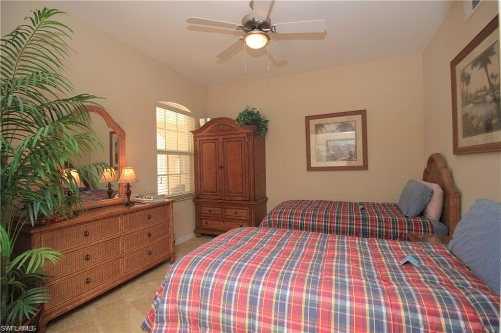 3425 Grand Cypress DR # 102, NAPLES FL 34119-8