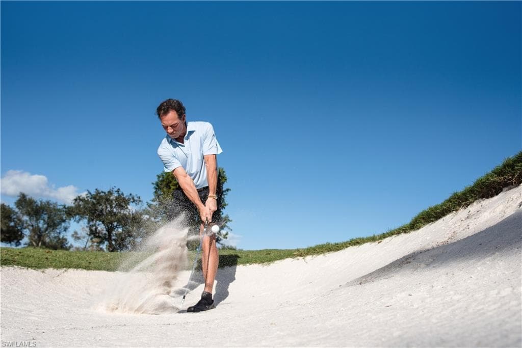 3425 Grand Cypress DR # 102, NAPLES FL 34119-37