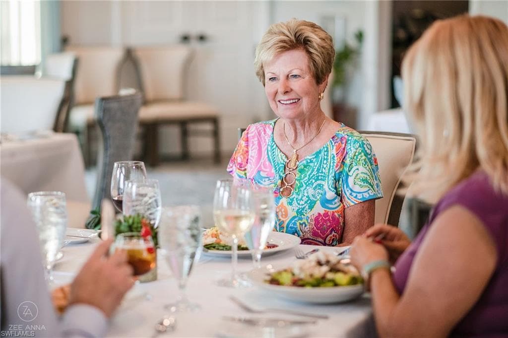 3425 Grand Cypress DR # 102, NAPLES FL 34119-40