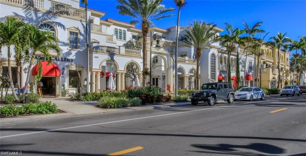 3425 Grand Cypress DR # 102, NAPLES FL 34119-20