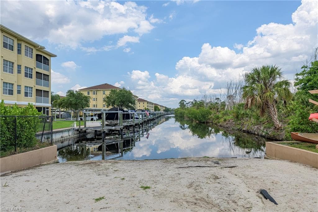 1769 Four Mile Cove PKWY # 915, CAPE CORAL FL 33990-27