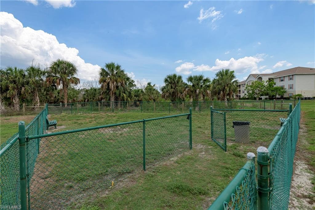 1769 Four Mile Cove PKWY # 915, CAPE CORAL FL 33990-28