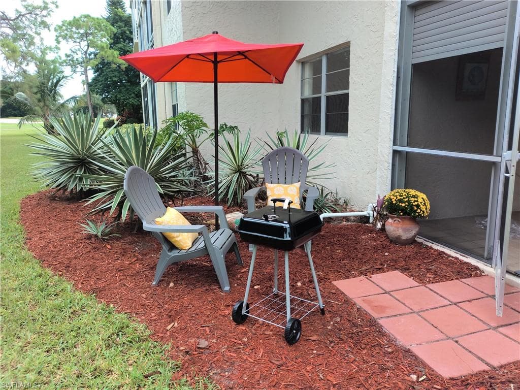 501 Forest Lakes BLVD # 102, NAPLES FL 34105-8