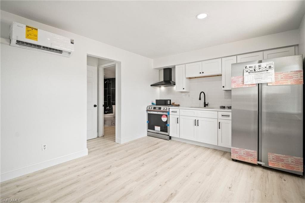 2316 Bayside ST, NAPLES FL 34112-5