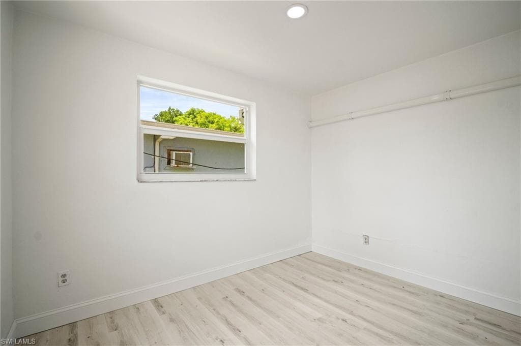 2316 Bayside ST, NAPLES FL 34112-8