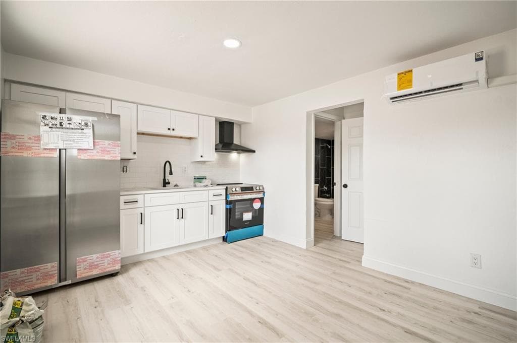 2316 Bayside ST, NAPLES FL 34112-10