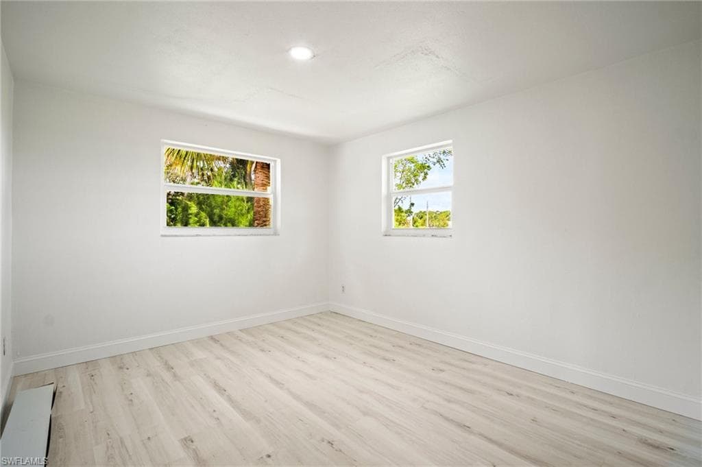 2316 Bayside ST, NAPLES FL 34112-18