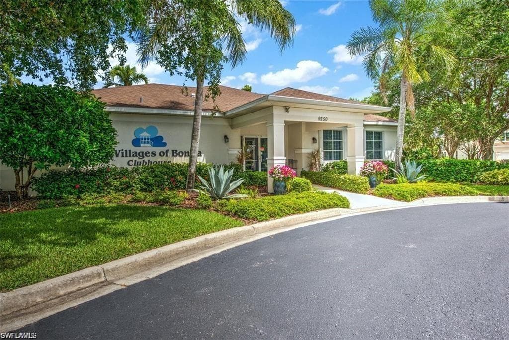 25762 Lake Amelia WAY # 105, BONITA SPRINGS FL 34135-26