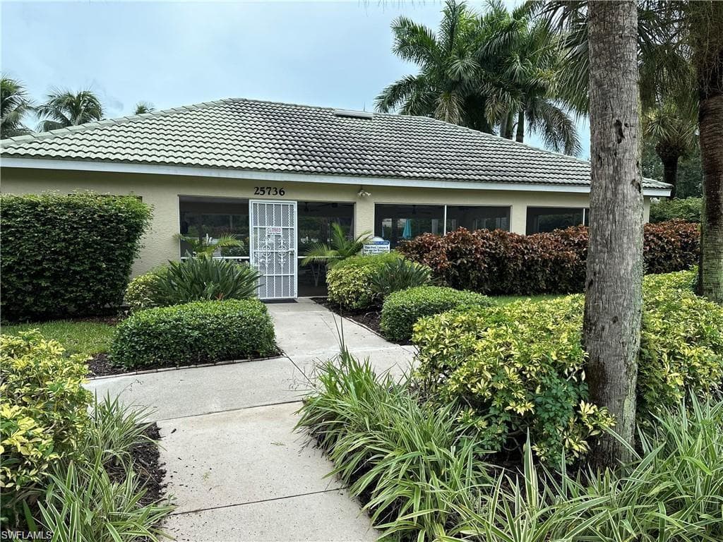 25762 Lake Amelia WAY # 105, BONITA SPRINGS FL 34135-21