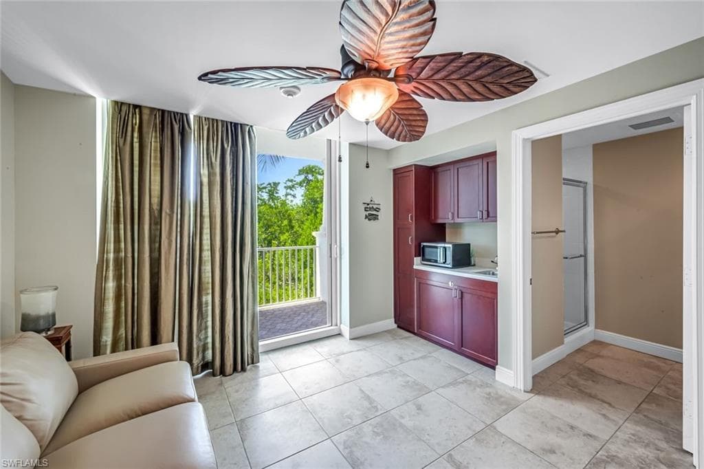 275 Indies WAY # 1603, NAPLES FL 34110-29