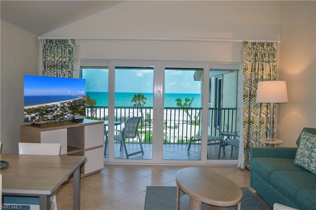 2255 W Gulf DR 140-22
