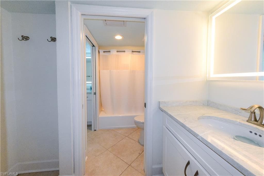 2255 W Gulf DR 140-10