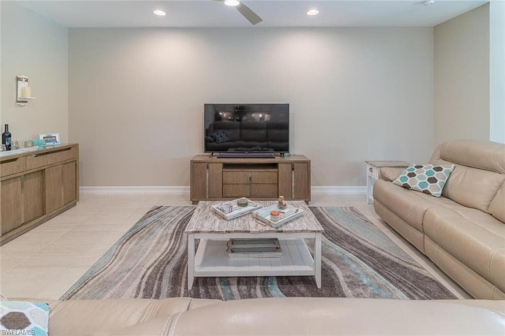 16366 BARCLAY CT, NAPLES FL 34110-11