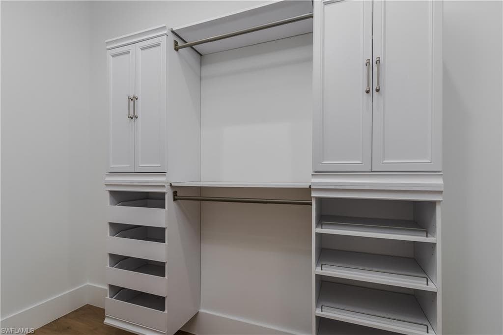 2854 Coach House WAY, NAPLES FL 34105-22