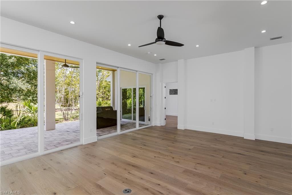 2854 Coach House WAY, NAPLES FL 34105-13