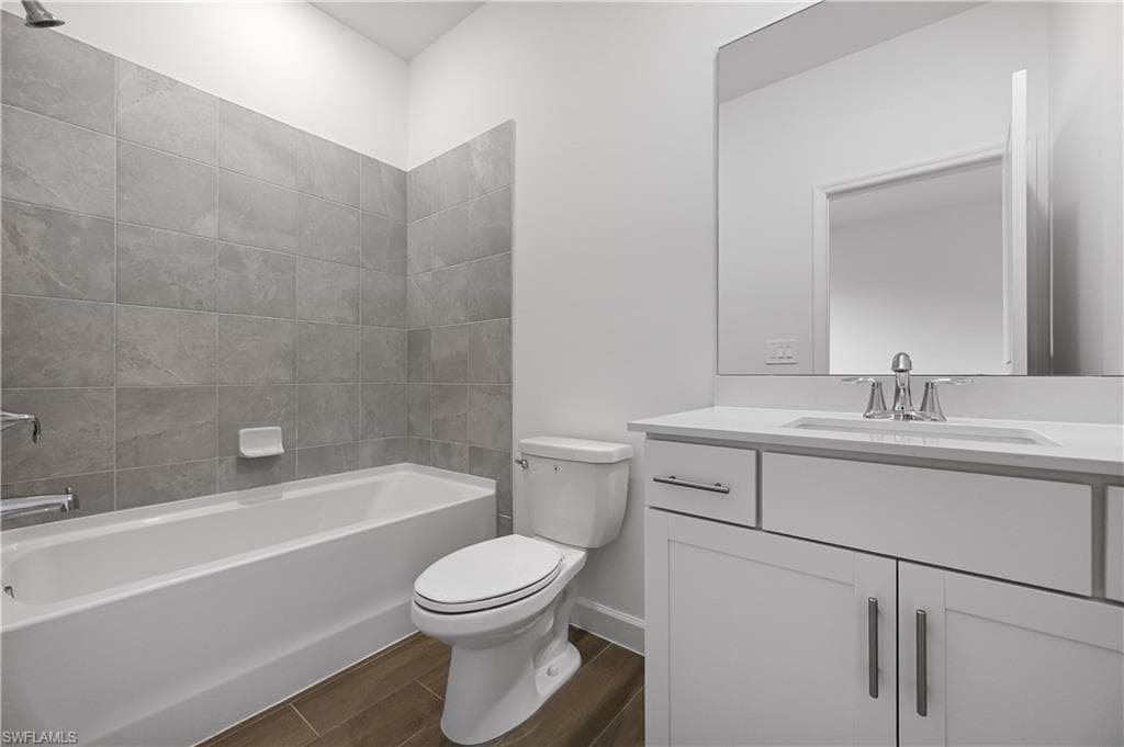 17581 Saddleback LOOP, NORTH FORT MYERS FL 33917-19