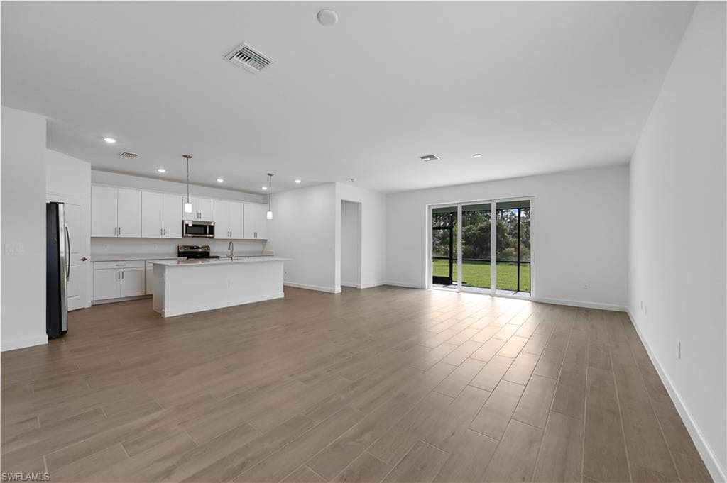 17581 Saddleback LOOP, NORTH FORT MYERS FL 33917-14