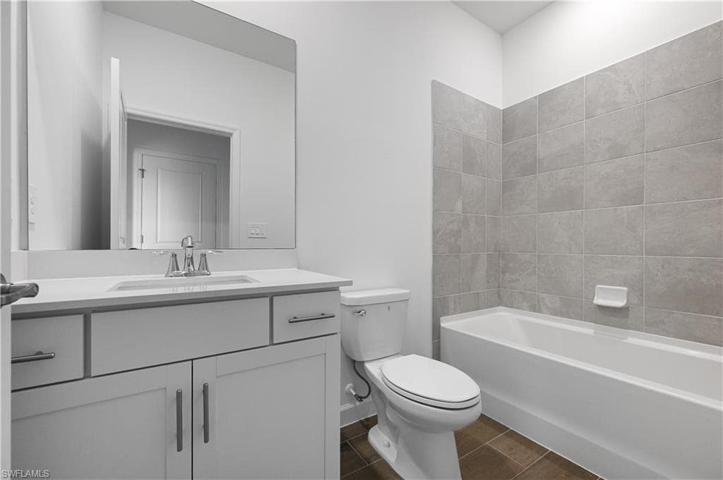 17581 Saddleback LOOP, NORTH FORT MYERS FL 33917-20