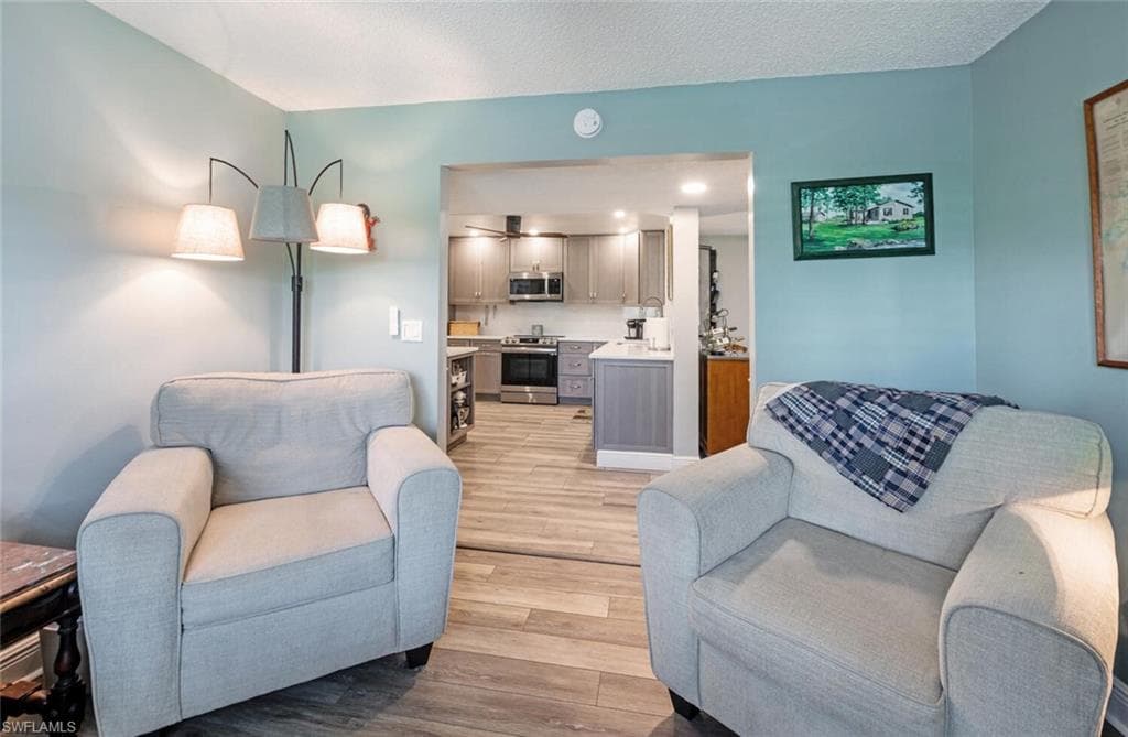 5741 Whitaker RD # D103, NAPLES FL 34112-16