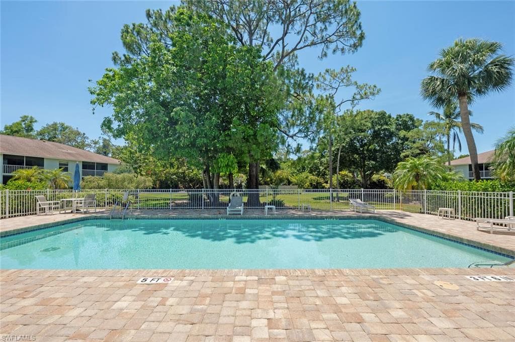 5741 Whitaker RD # D103, NAPLES FL 34112-30