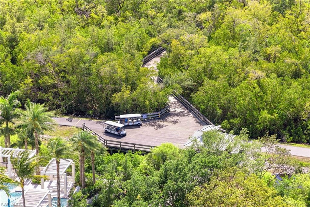 707 Buttonbush LN-23