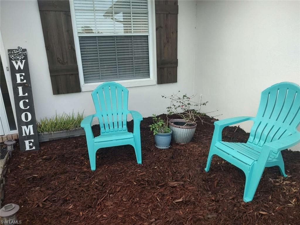 7821 Deni DR, NORTH FORT MYERS FL 33917-1