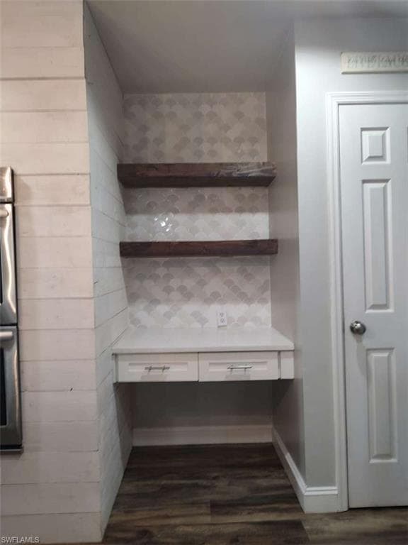 7821 Deni DR, NORTH FORT MYERS FL 33917-4