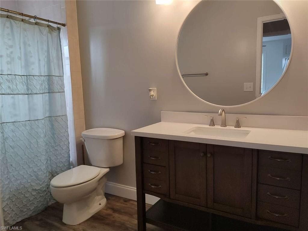 7821 Deni DR, NORTH FORT MYERS FL 33917-13