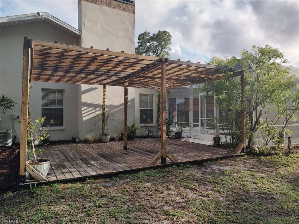 7821 Deni DR, NORTH FORT MYERS FL 33917-18